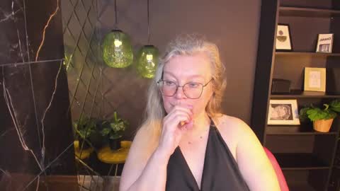 NataliCloud online show from May 21, 1:40 pm