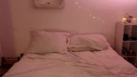 Snapshot of natalie6vmu chatting on September 11, 6:46 am Natalie Six online show from September 11, 6:46 am