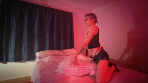 Natalie Six online show from July 5, 6:42 am