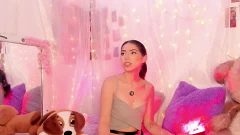       online show from March 21, 6:44 pm