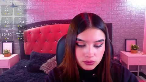 Snapshot of natalie_loffreda chatting on November 12, 3:18 am natalie online show from November 12, 3:18 am