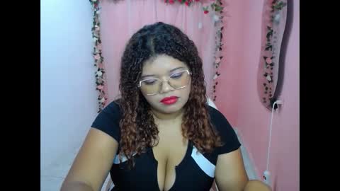 natalie_tits1 online show from September 30, 5:29 pm