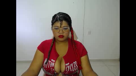 natalie_tits1 online show from December 13, 8:04 pm