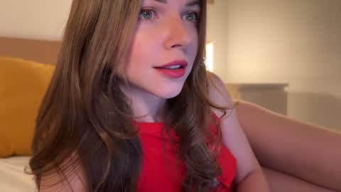 Snapshot of natalie_x chatting on November 15, 6:37 pm Im coming online show from November 15, 6:37 pm