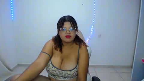 natalielabellex1 online show from December 14, 11:53 pm