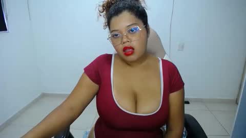 natalielabellex1 online show from January 15, 8:34 pm