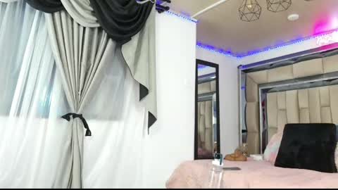 Nataly Kydman online show from April 21, 1:42 am