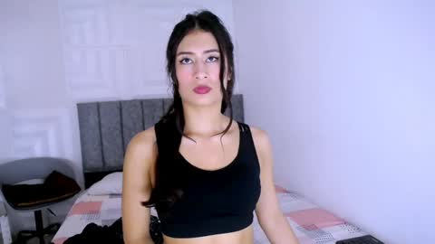 Snapshot of nataly_mcry chatting on December 15, 4:59 pm NATALY online show from December 15, 4:59 pm