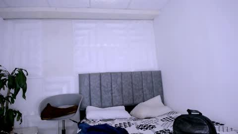 Snapshot of nataly_mcry chatting on December 23, 4:28 pm NATALY online show from December 23, 4:28 pm