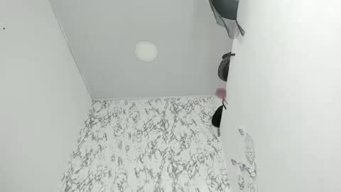 natalycarter_ online show from April 23, 3:03 pm