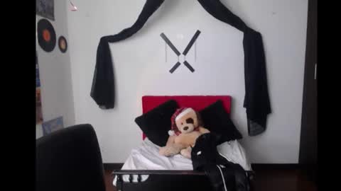 Snapshot of natalyescobar_lx chatting on January 15, 6:19 pm Nataly Escobar online show from January 15, 6:19 pm