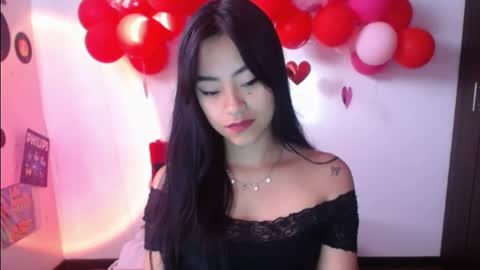 Snapshot of natalyescobar_lx chatting on February 20, 12:04 pm Nataly Escobar online show from February 20, 12:04 pm