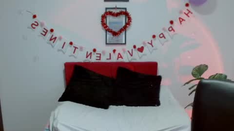 Snapshot of natalyescobar_lx chatting on September 22, 12:18 pm Nataly Escobar online show from September 22, 12:18 pm