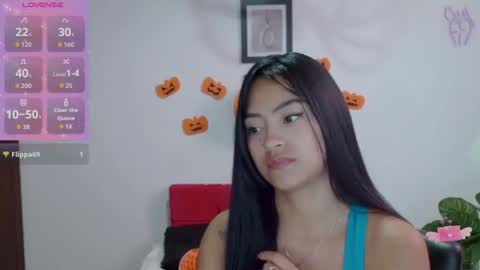 Snapshot of natalyescobar_lx chatting on October 24, 1:18 pm Nataly Escobar online show from October 24, 1:18 pm