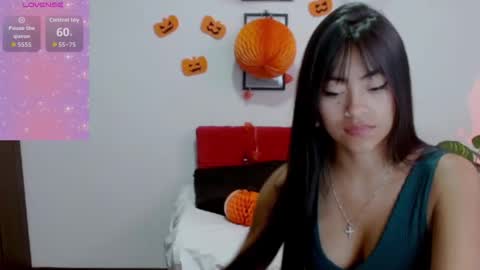 Snapshot of natalyescobar_lx chatting on October 29, 4:20 pm Nataly Escobar online show from October 29, 4:20 pm