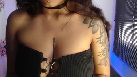   online show from September 30, 9:09 pm