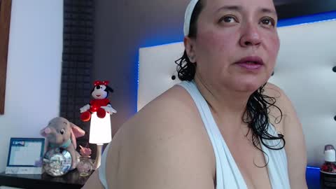 Snapshot of natasha26_ chatting on January 15, 7:23 pm Natasha online show from January 15, 7:23 pm