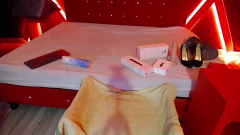 Natasha online show from September 25, 10:13 pm