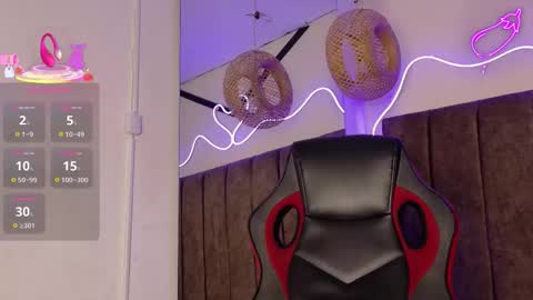 Snapshot of natasha__black chatting on October 26, 7:53 pm Natasha online show from October 26, 7:53 pm