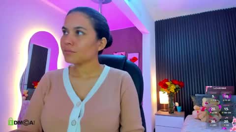 natasha online show from April 17, 12:30 pm