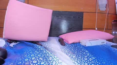 Snapshot of natasha_luna_ chatting on January 15, 10:24 pm Natasha online show from January 15, 10:24 pm