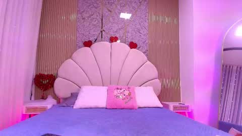 Natasha online show from February 28, 7:15 pm