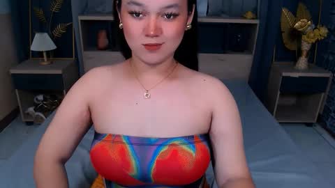 Snapshot of natasha_santiago5 chatting on October 10, 9:30 am natasha_santiago5 online show from October 10, 9:30 am