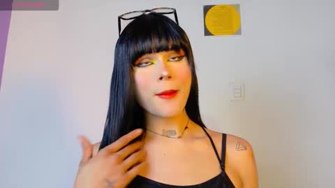 Natahsa  online show from September 28, 5:57 am