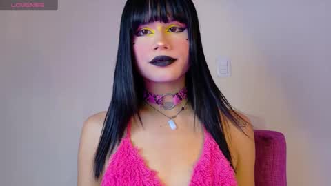 Natahsa  online show from October 5, 5:06 am