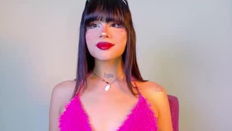 Natahsa  online show from December 18, 5:35 am