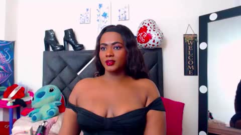 Snapshot of natashasexxy__ chatting on December 17, 7:47 am natashasexxy__ online show from December 17, 7:47 am