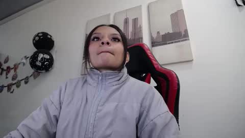 Snapshot of natashax_hot chatting on October 20, 5:02 pm Natashax online show from October 20, 5:02 pm