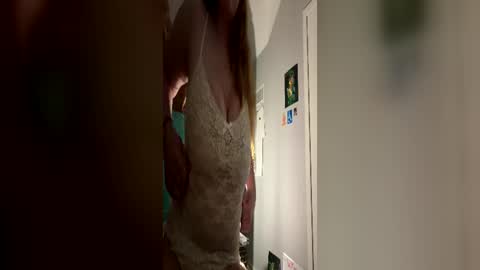 Snapshot of natashophiax chatting on June 11, 5:00 pm natashophiax online show from June 11, 5:00 pm