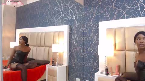 Snapshot of natazhaqueen chatting on March 1, 3:16 pm nathalia online show from March 1, 3:16 pm