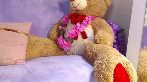 Snapshot of natazhaqueen chatting on October 23, 2:55 am nathalia online show from October 23, 2:55 am