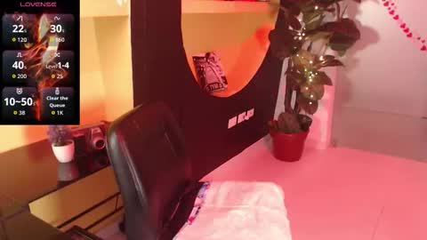 nathalia online show from February 22, 4:24 am