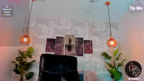 Snapshot of nate_franco chatting on October 29, 4:48 am Nate Franco online show from October 29, 4:48 am