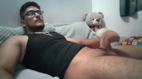 Snapshot of nate_torres chatting on June 4, 11:22 pm Nate torres online show from June 4, 11:22 pm