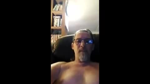 natedog192 online show from April 28, 10:04 pm