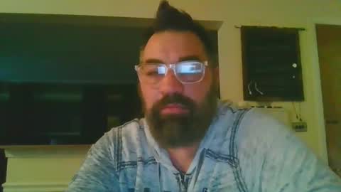 Snapshot of nateemkow chatting on January 18, 11:43 am lombardIL online show from January 18, 11:43 am