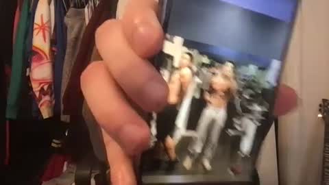 Snapshot of natetheexplorer chatting on October 10, 10:20 pm natetheexplorer online show from October 10, 10:20 pm