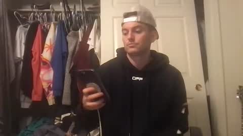 Snapshot of natetheexplorer chatting on October 18, 4:26 am natetheexplorer online show from October 18, 4:26 am