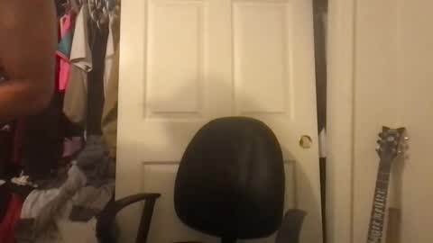 natetheexplorer online show from December 18, 7:36 am