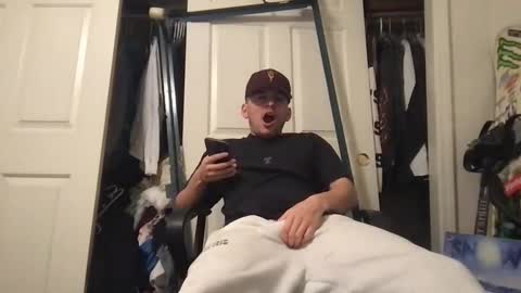 natetheexplorer online show from February 20, 6:26 am