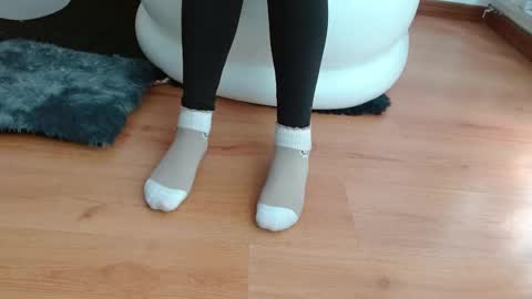 nath_dawson online show from February 17, 12:48 pm