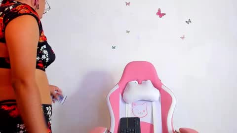 Snapshot of nath_redrex chatting on November 24, 11:26 pm Nath online show from November 24, 11:26 pm