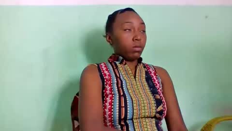 natha259706 online show from June 11, 7:17 am