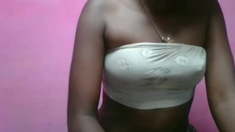 nathalia069 online show from February 13, 6:48 pm