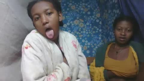 nathalia069 online show from May 26, 2:18 am