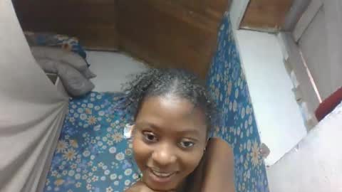 nathalia069 online show from May 27, 10:01 am